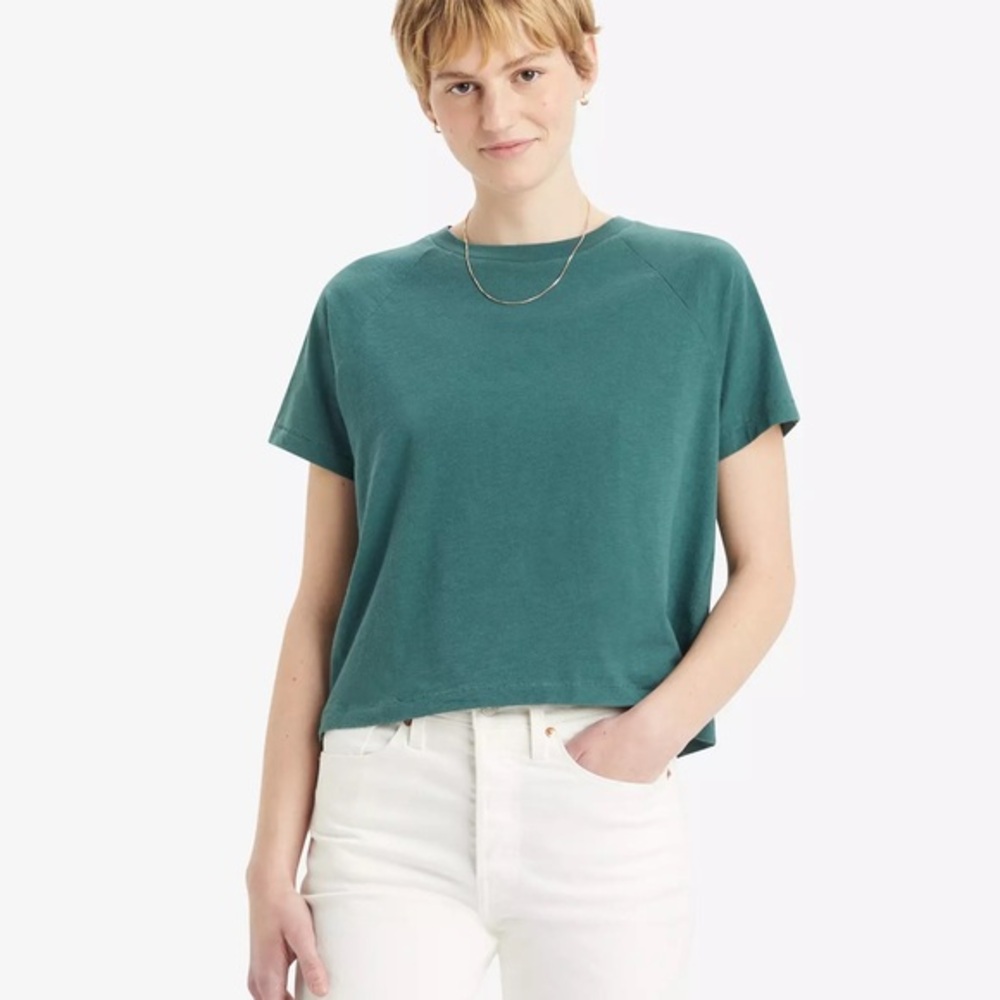 Women's Green Top bin 2 #1004